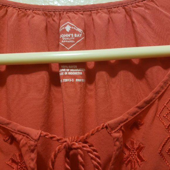 WOMEN'S PLUS SIZE 2X ST. JOHN'S BAY BLOUSE - Picture 4 of 5